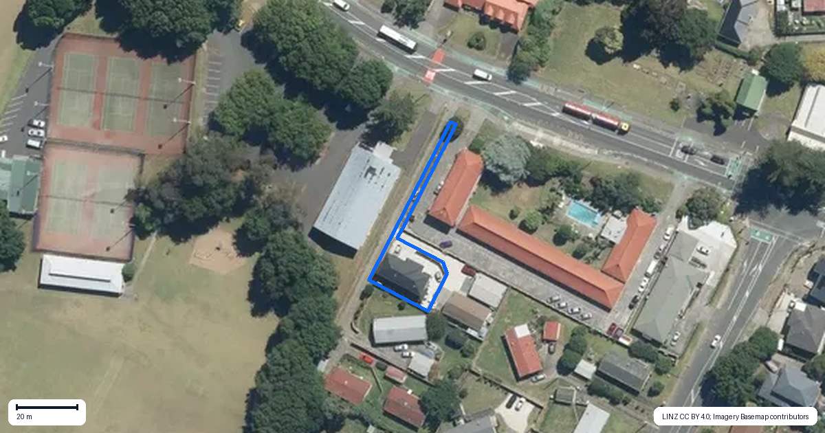 Property context map for 253 Kirkbride Road, Mangere, Auckland
