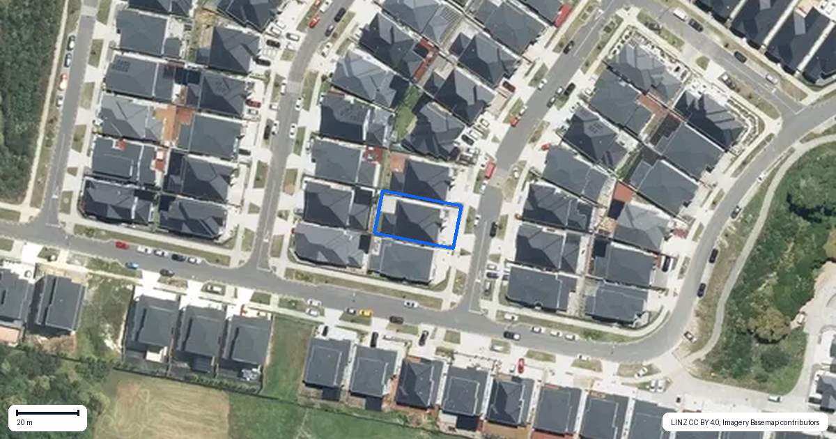 Property context map for 13 Tiro Street, Flat Bush, Auckland