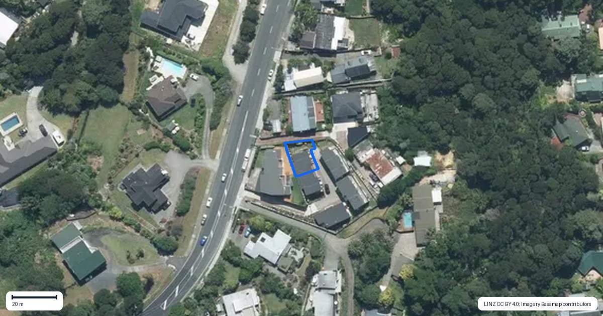 Property context map for 338C Glenvar Road, Torbay, Auckland