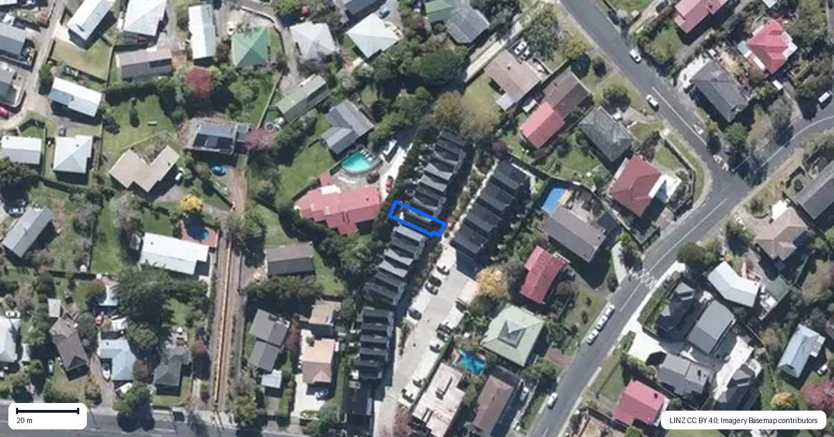 Property context map for 26 Wharara Lane, Massey, Auckland