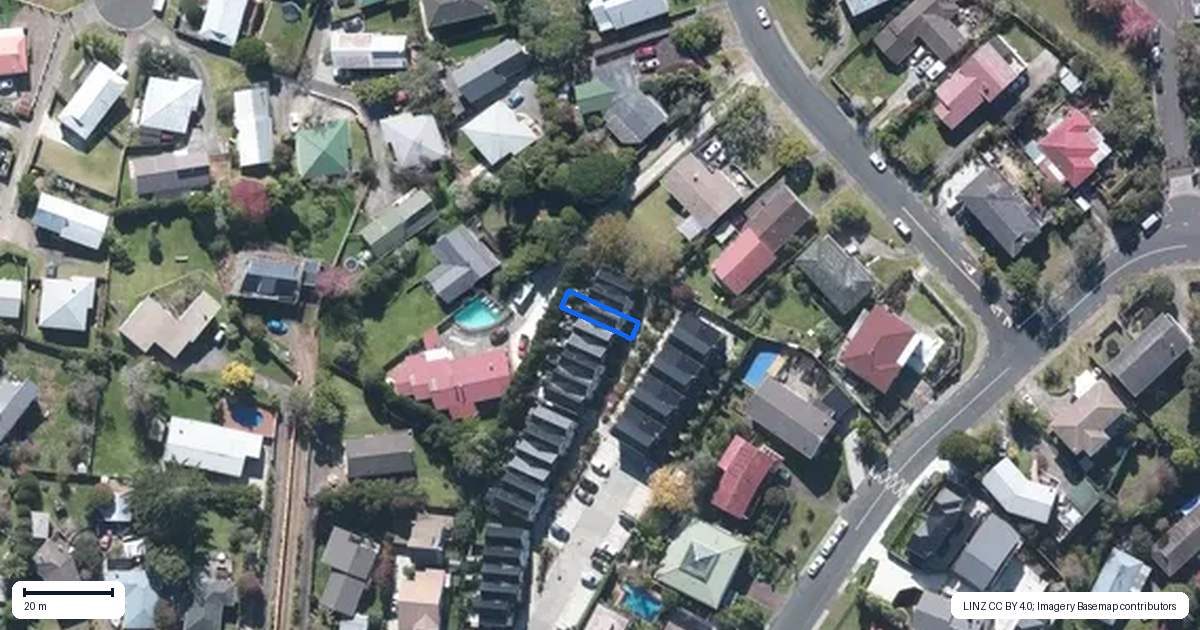 Property context map for 36 Wharara Lane, Massey, Auckland