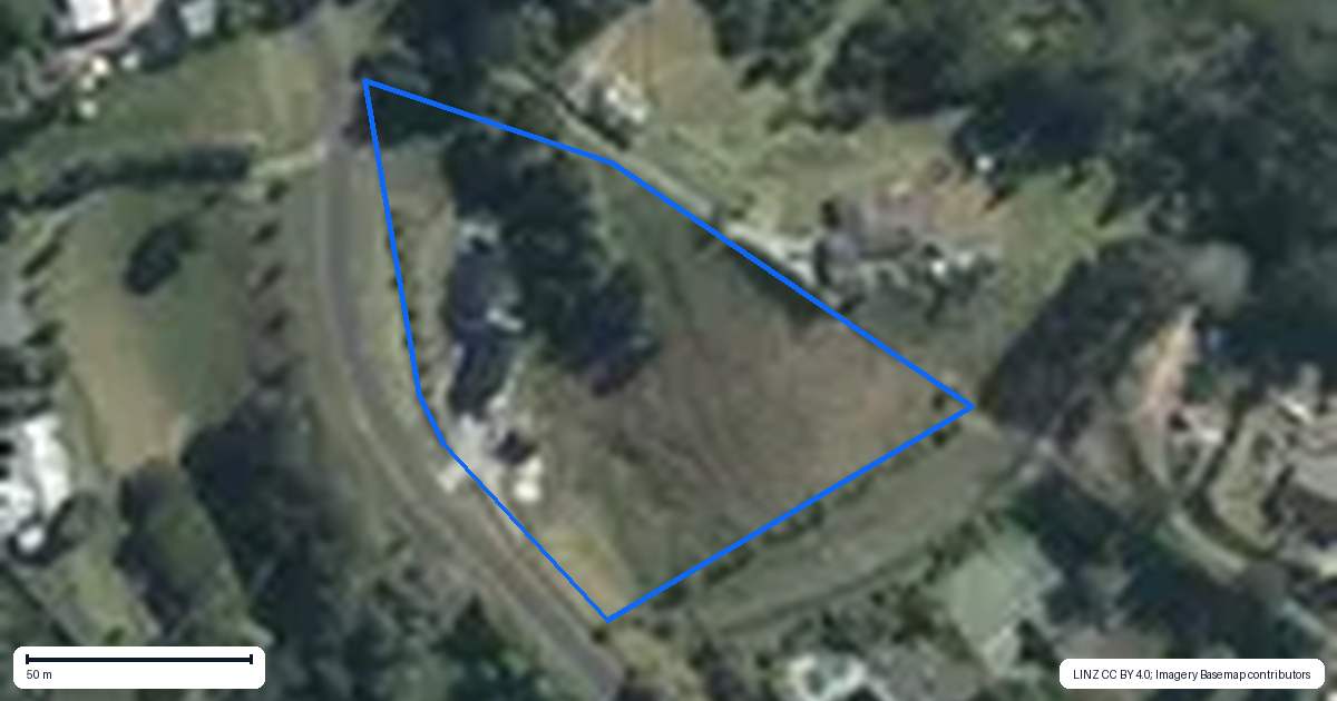 Property context map for 8 Collings Drive, Lucas Heights, Auckland