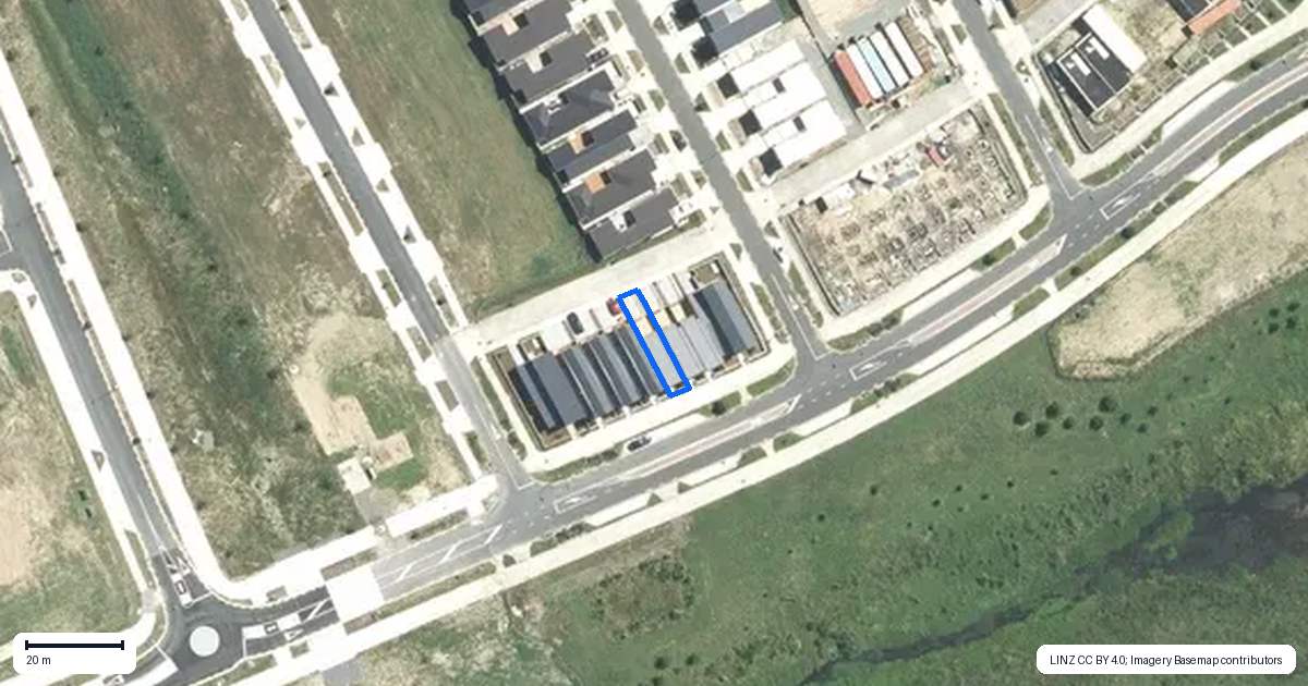 Property context map for 41 Otuwairoa Esplanade, Opaheke, Papakura