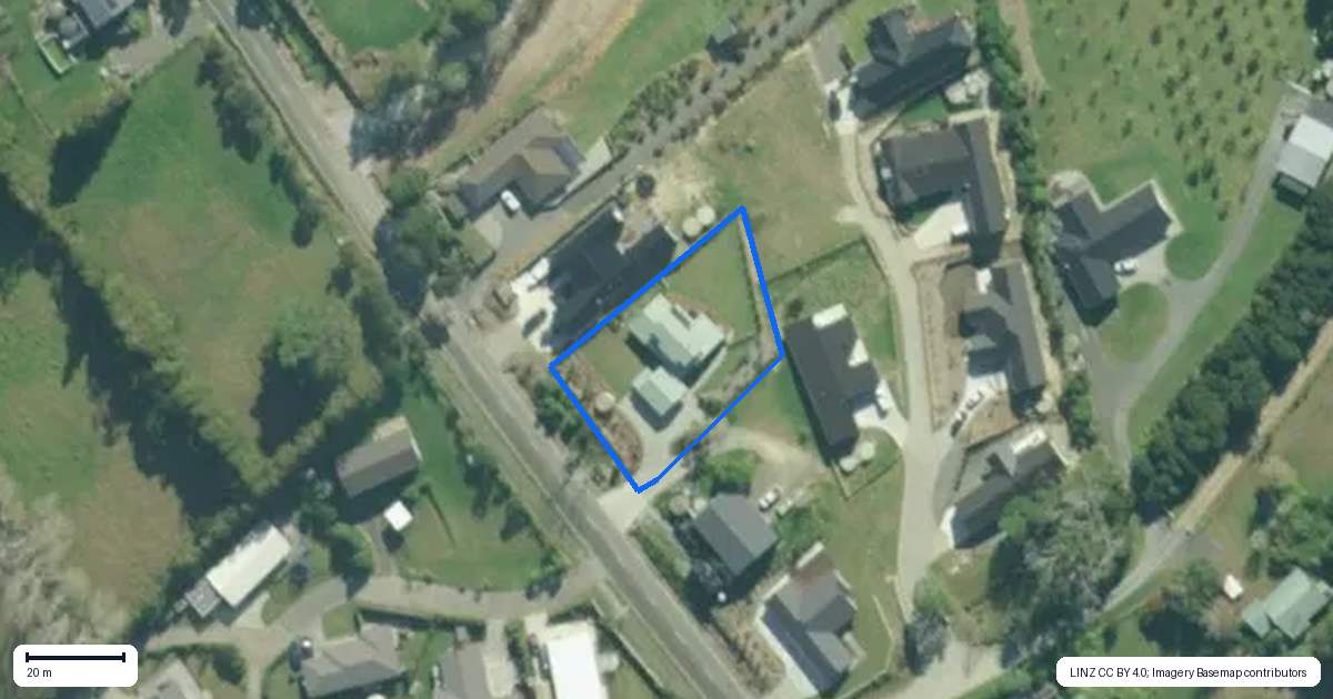 Property context map for 36 Old Waipu Road, Mangawhai