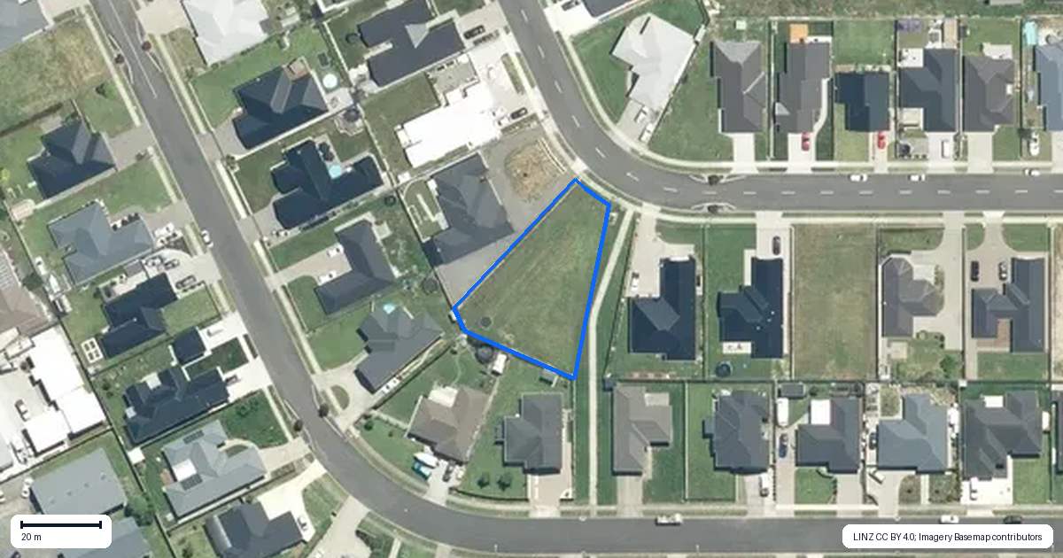 Property context map for 15 McWatters Drive, Ngatea