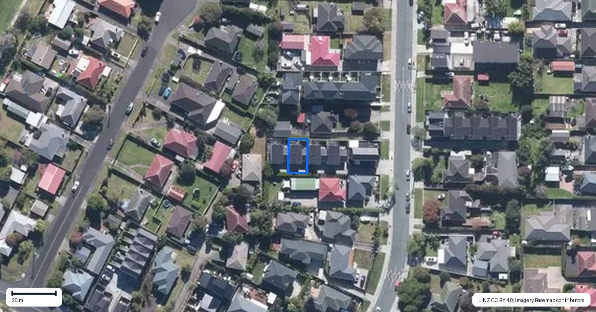 Property context map for 63C Neil Avenue, Te Atatu Peninsula, Auckland