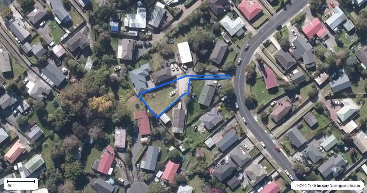 Property context map for 63D Harrington Road, Henderson, Auckland
