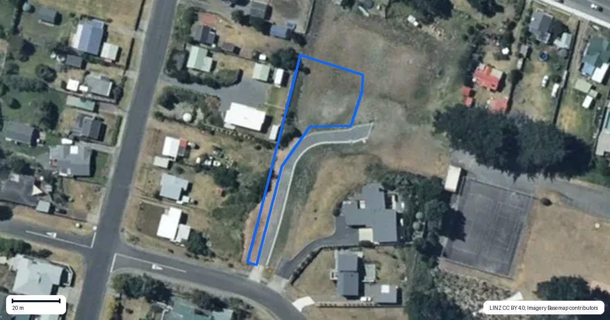 Property context map for 41 Taonui Street, Waitarere Beach, Levin