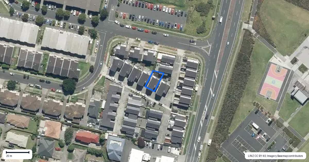 Property context map for 10 Koropiko Lane, Flat Bush, Auckland