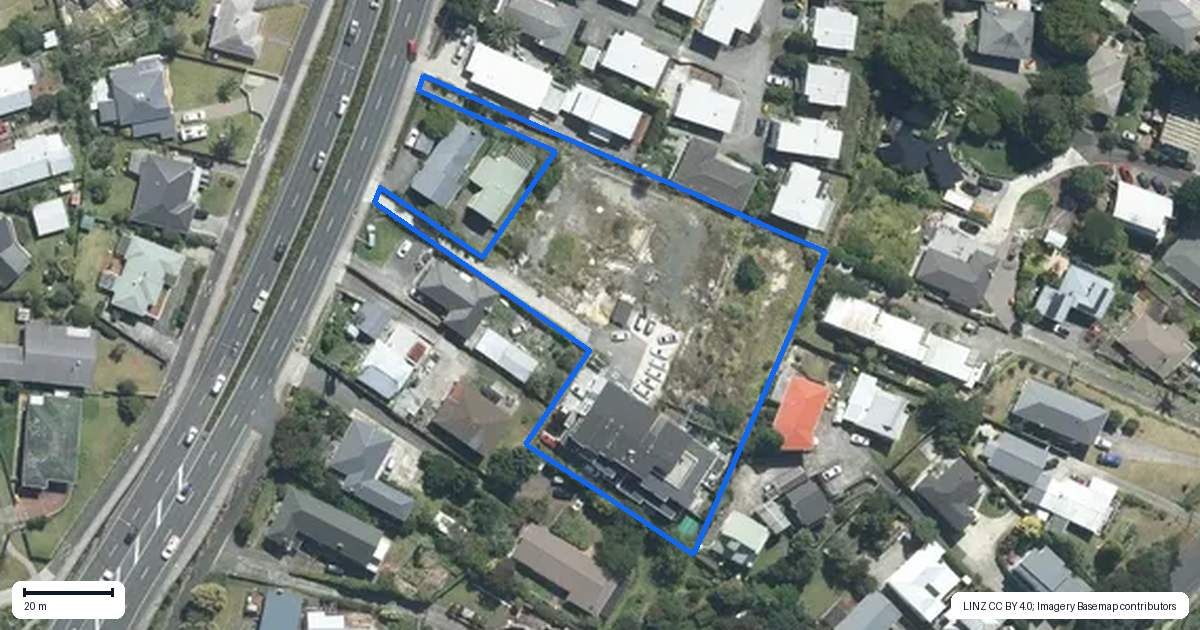 Property context map for 404/553C Glenfield Road, Glenfield, Auckland