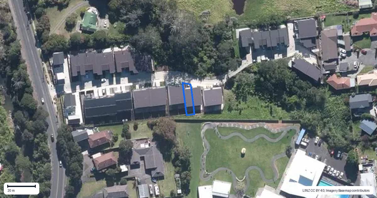 Property context map for 29 Korokio Lane, Henderson, Auckland