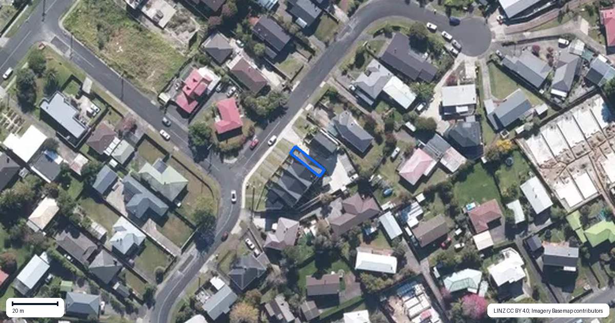 Property context map for 3/24 Tara Road, Henderson, Auckland