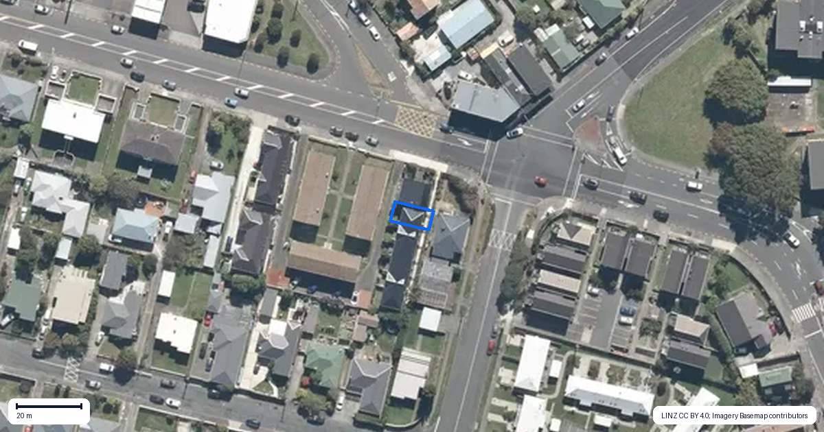 Property context map for 3/97 Whites Line East, Waiwhetu, Lower Hutt