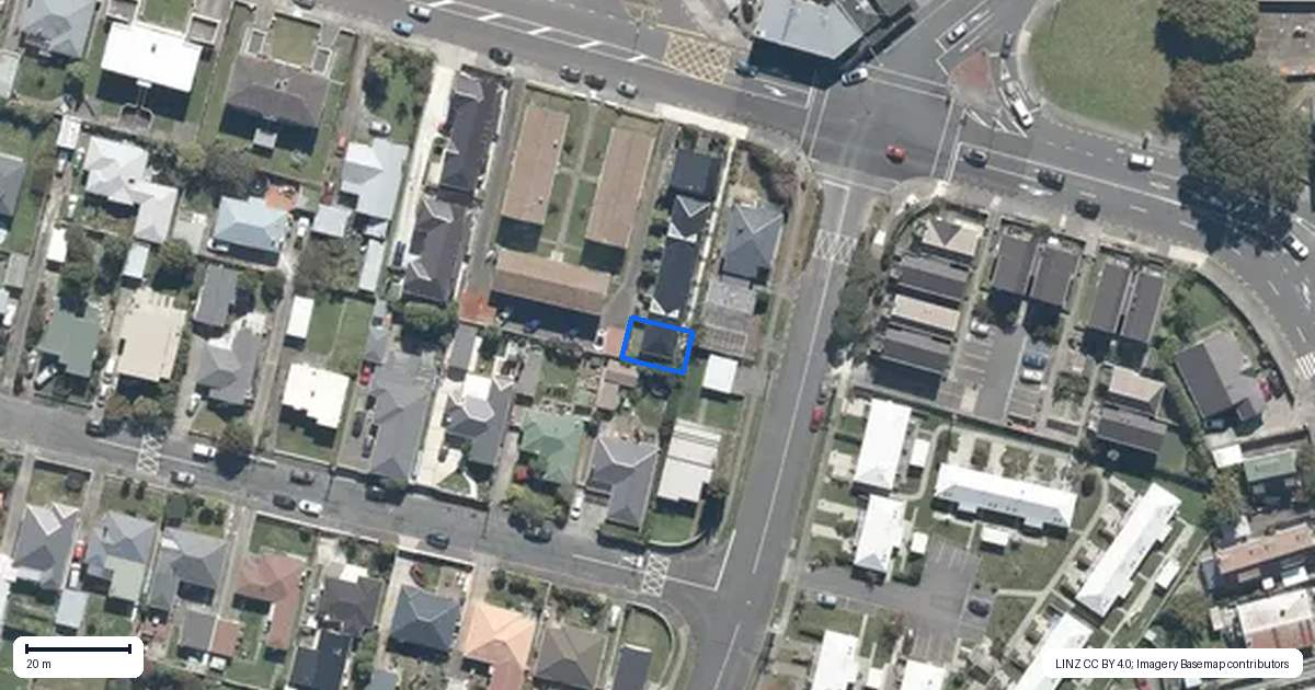 Property context map for 8/97 Whites Line East, Waiwhetu, Lower Hutt