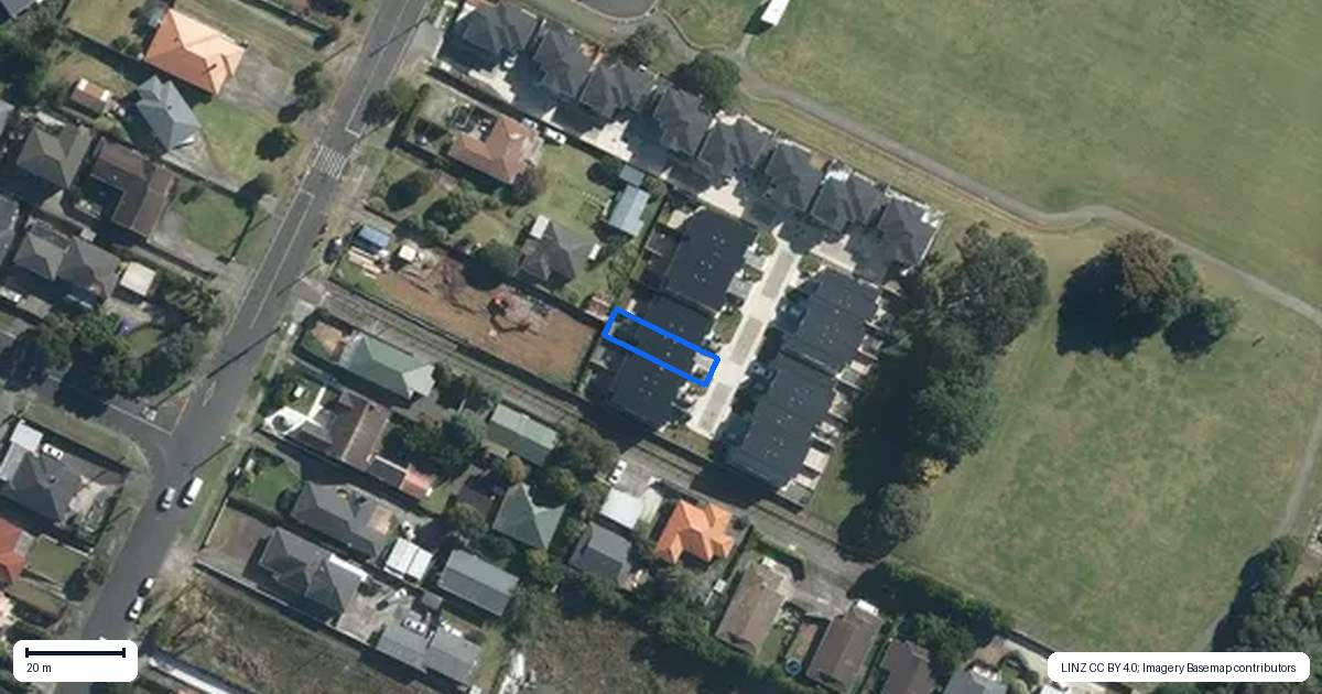 Property context map for 9 Paku Lane, Mount Wellington, Auckland