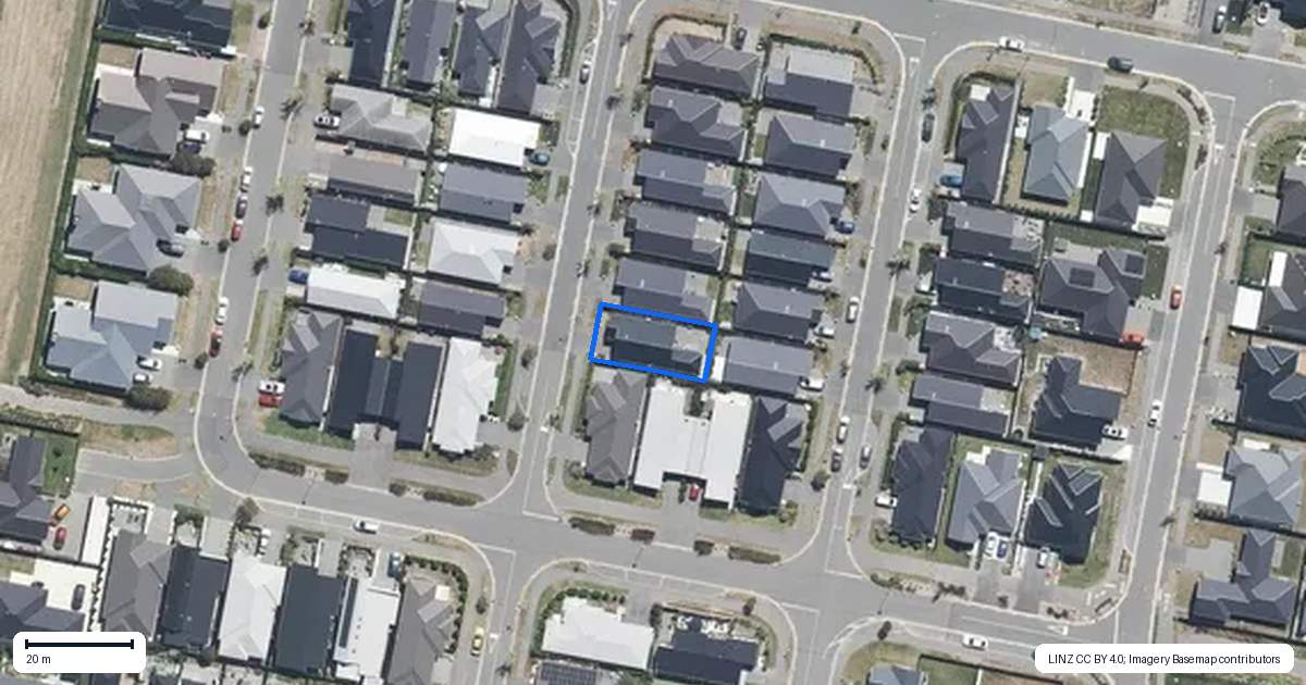 Property context map for 16 Ngahau Street, Kaiapoi