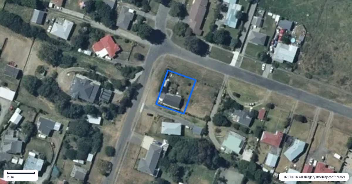 Property context map for 5 Howe Street, Foxton