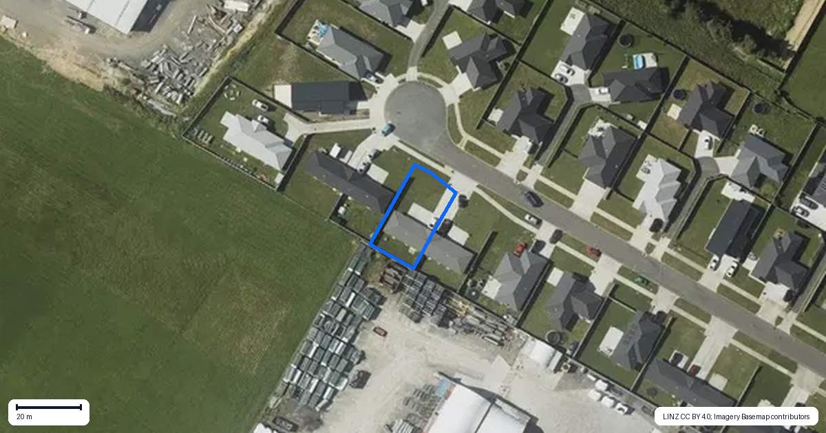 Property context map for 111 Hinemoa Street, Levin