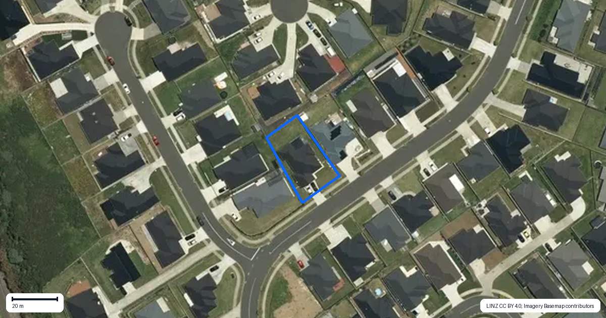 Property context map for 13 Leathem Crescent, Pokeno