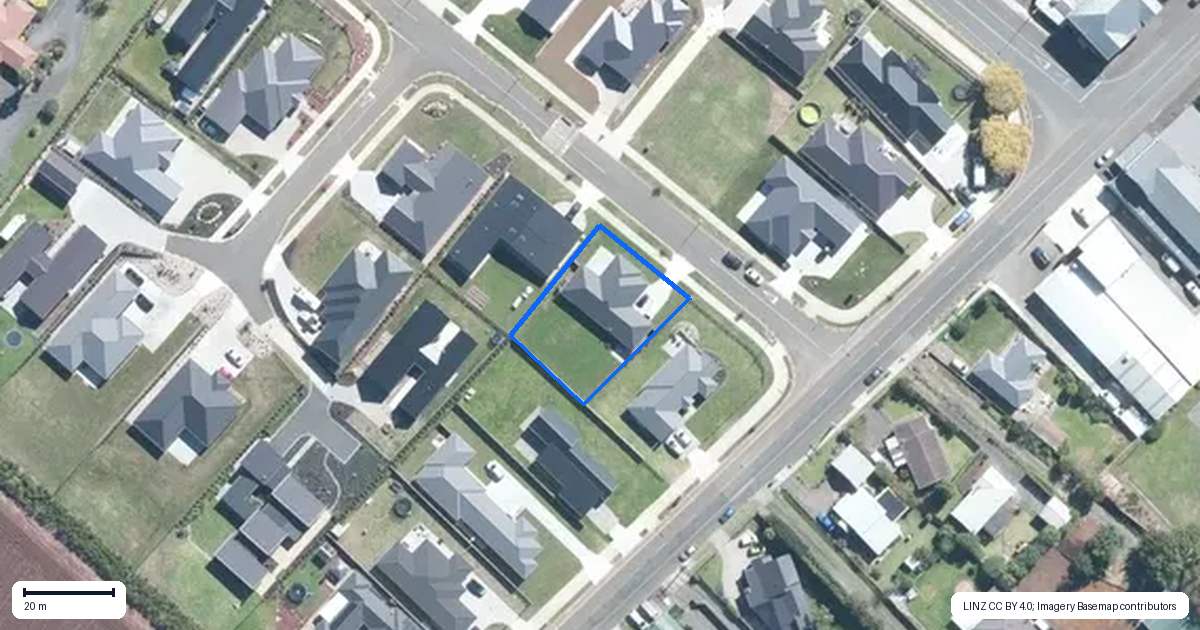 Property context map for 4 Trevor McMiken Drive, Patumahoe, Pukekohe