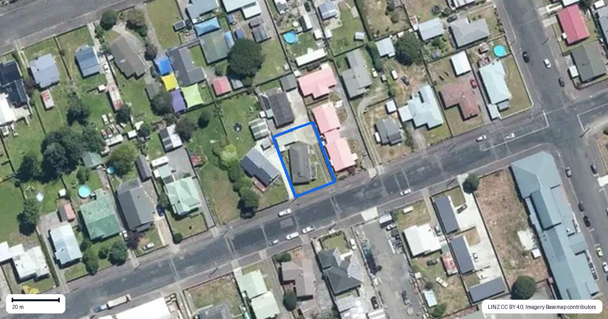 Property context map for 17 Burns Street, Dannevirke