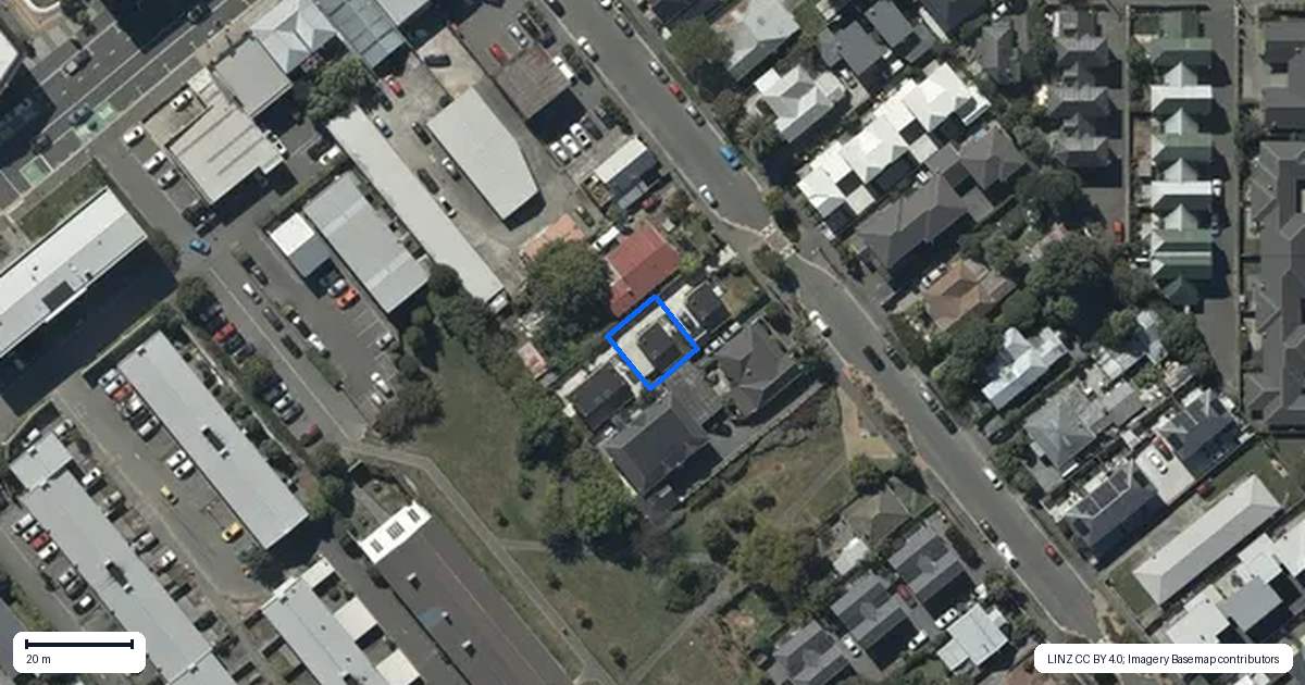 Property context map for 2/20 Dickens Street, Addington, Christchurch