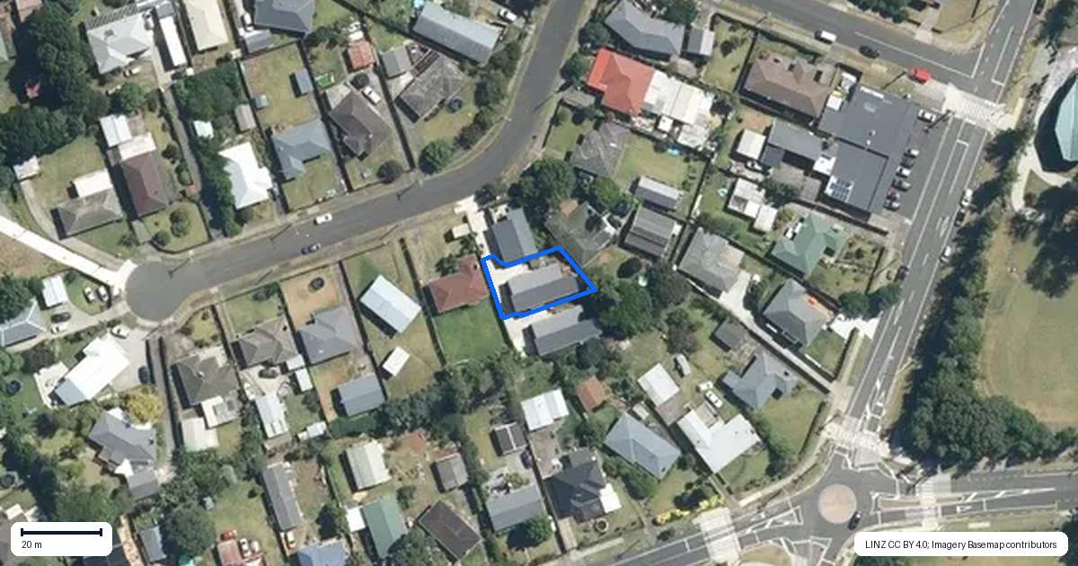 Property context map for 10A Toatoa Place, Mangere Bridge, Auckland