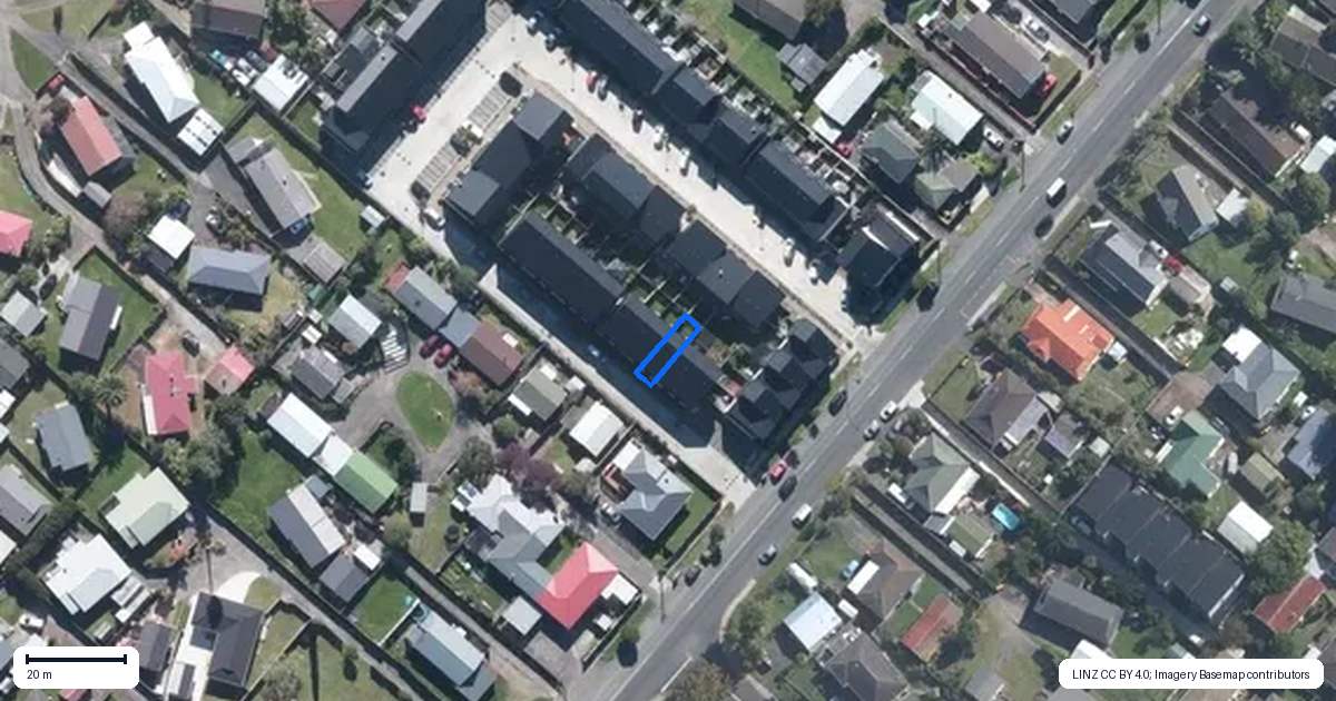 Property context map for 58 Ivy Nola Way, Henderson, Auckland