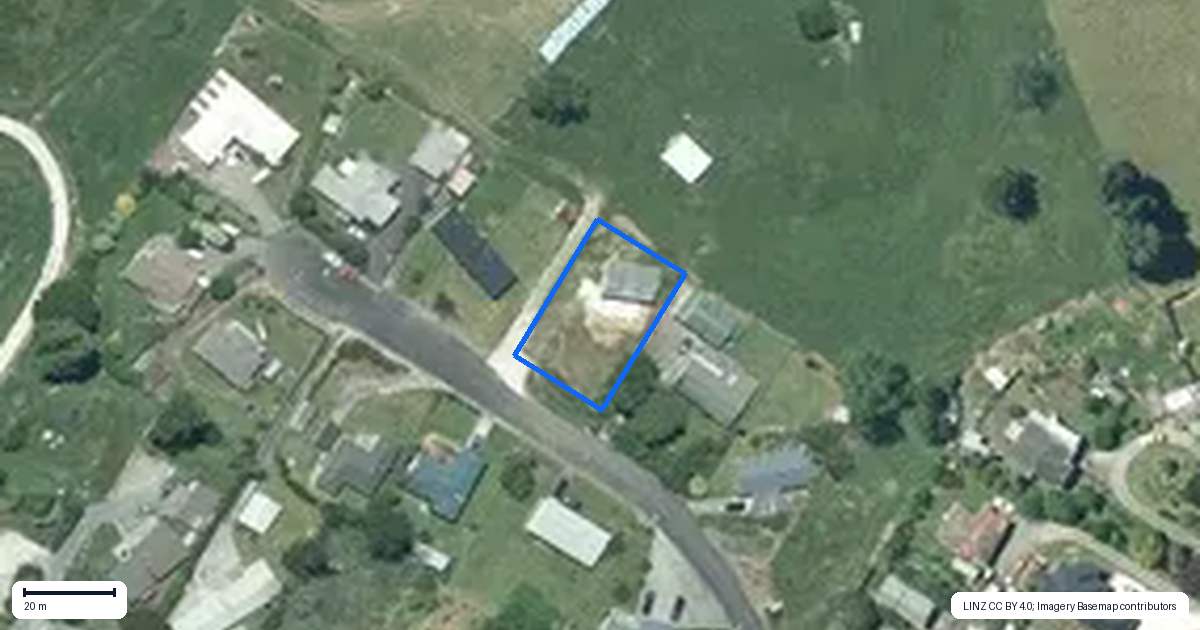 Property context map for 8 Kuku Street, Piopio