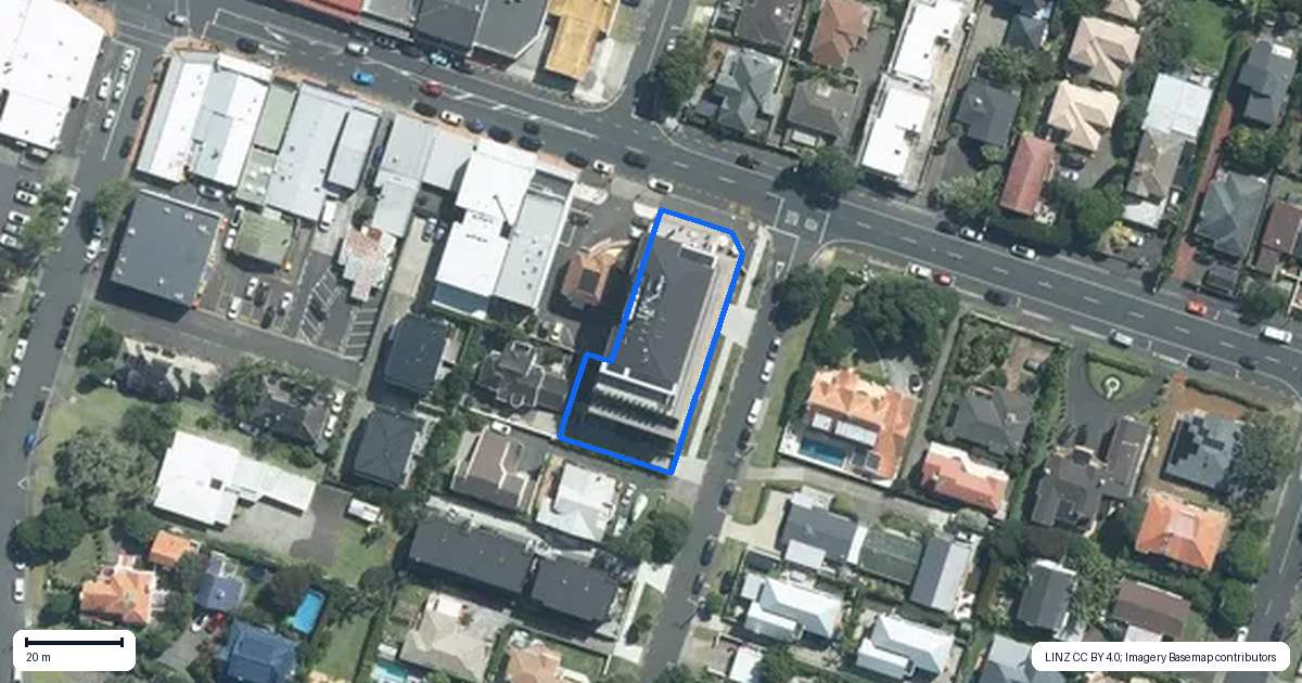 Property context map for 304/110 Kitchener Road, Milford, Auckland