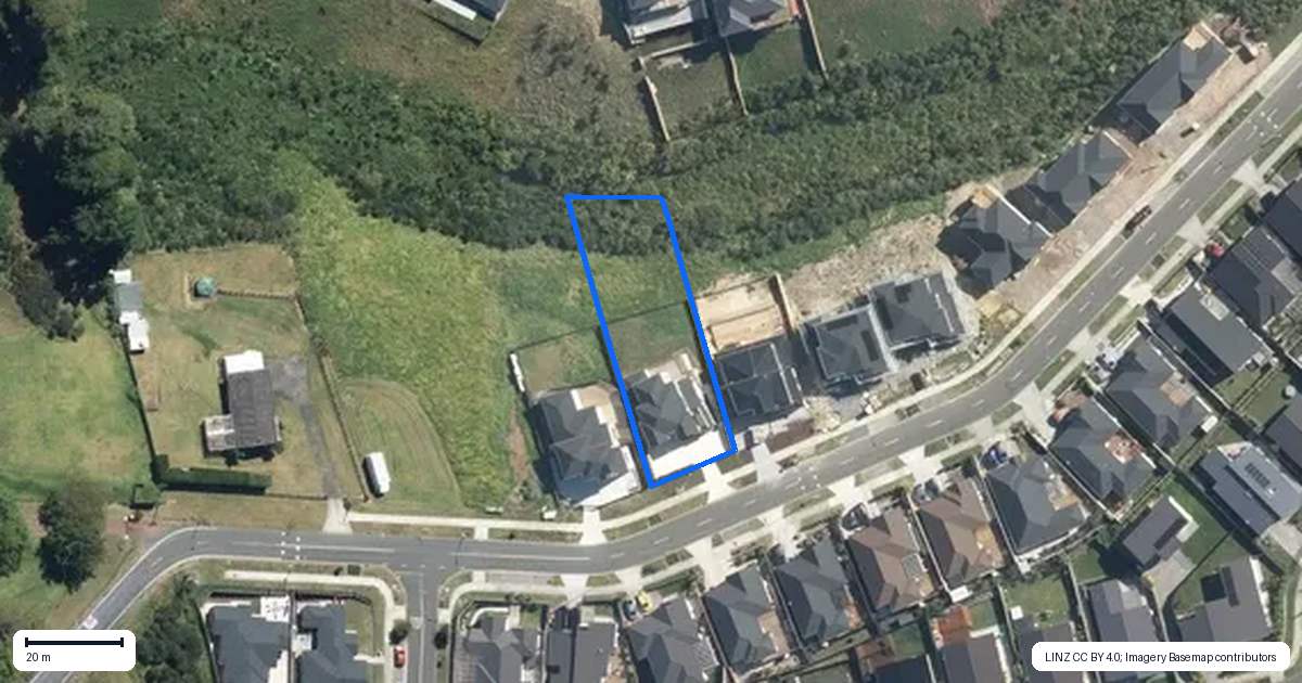 Property context map for 7 Crows Road, Swanson, Auckland
