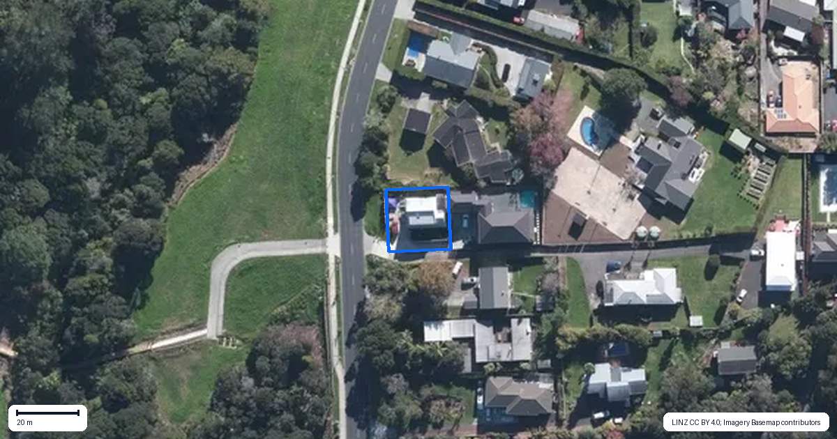 Property context map for 13 Kyle Road, Greenhithe, Auckland