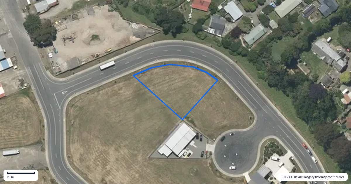 Property context map for 30 Miro Street, Otaki