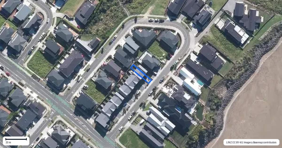 Property context map for 21 Treloar Crescent, Hobsonville, Auckland