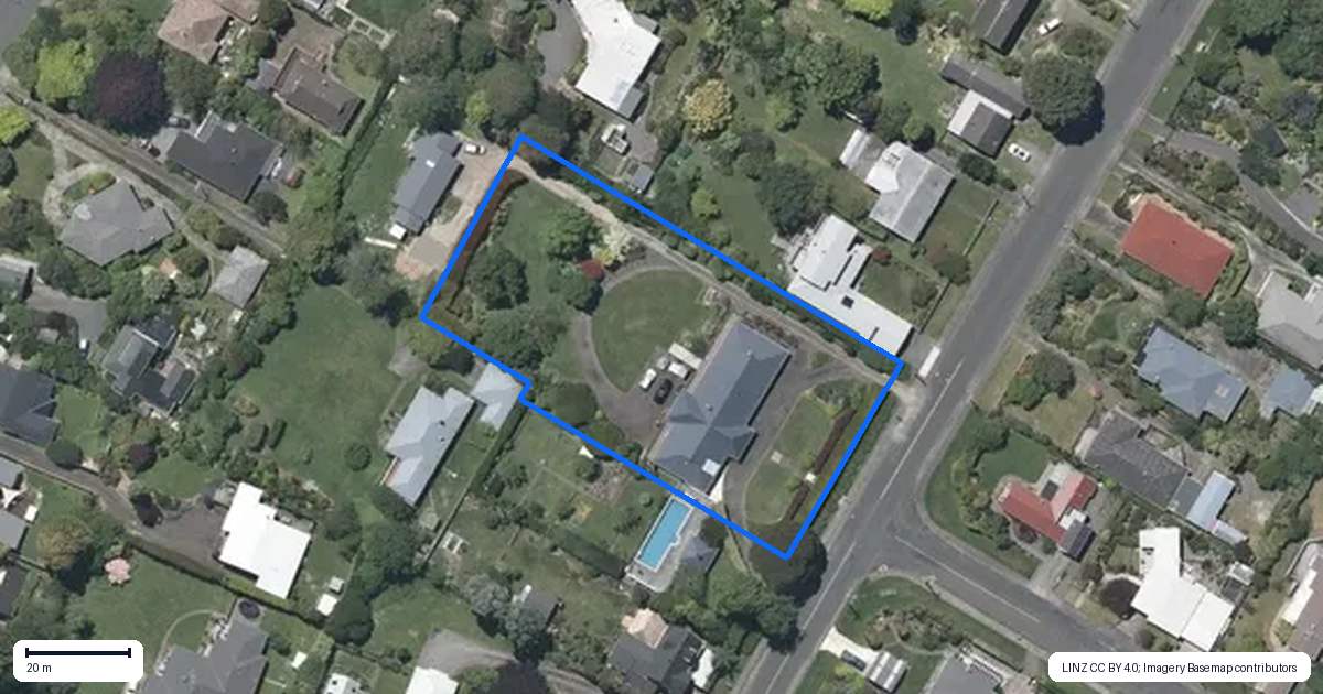 Property context map for 58 Winara Avenue, Waikanae