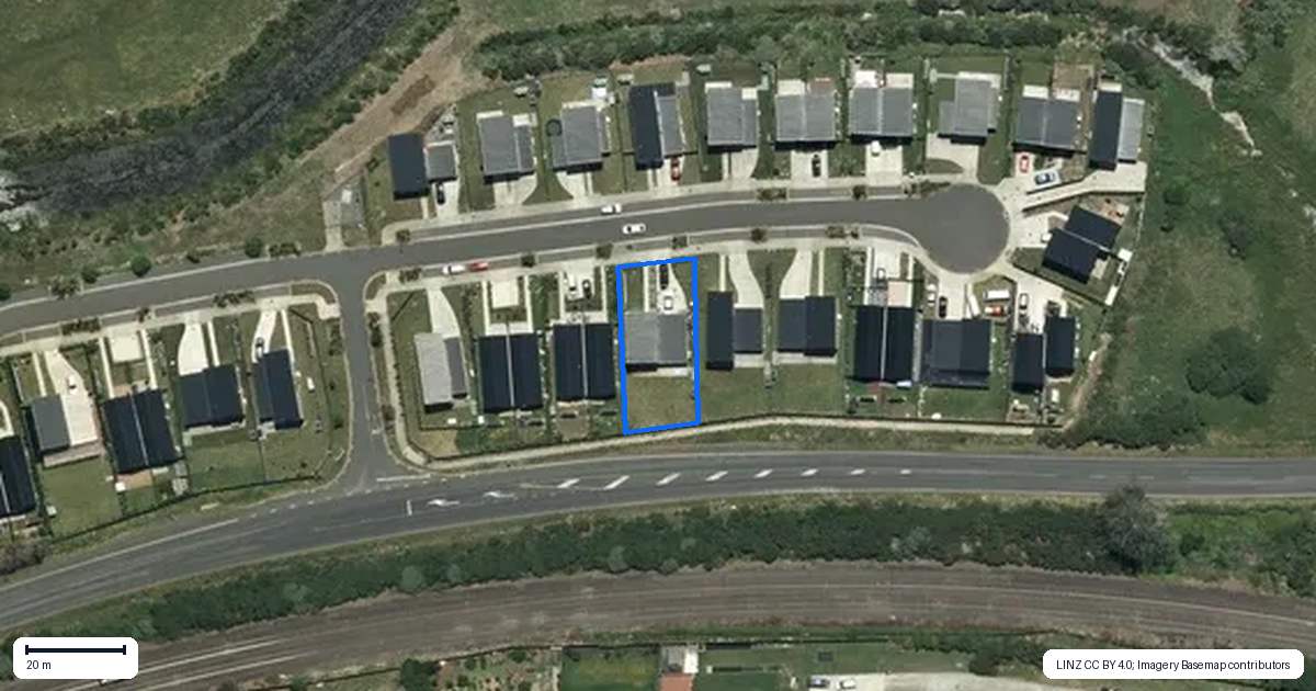 Property context map for 12 Waikaha Street, Pokeno