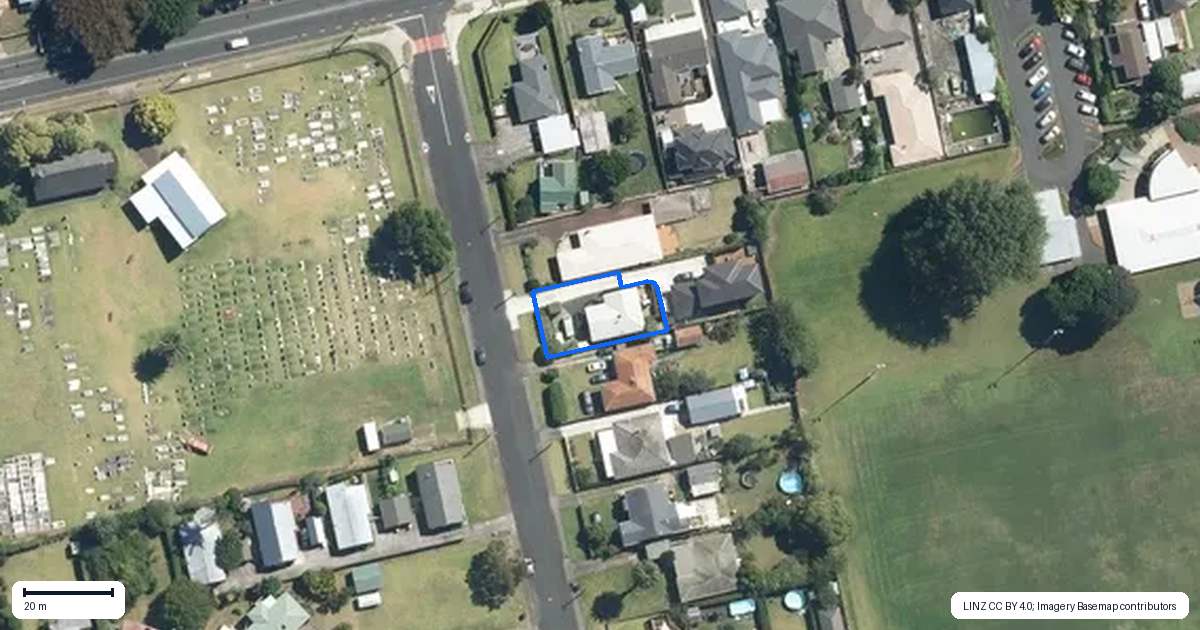 Property context map for 9 Woodward Avenue, Mangere Bridge, Auckland