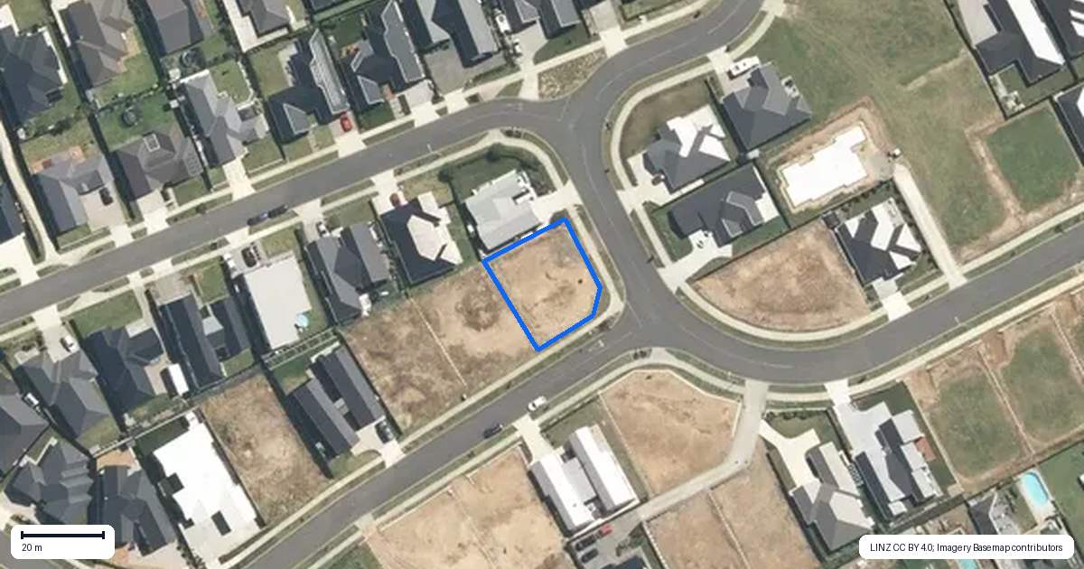 Property context map for 389 Page Crescent, Te Awamutu