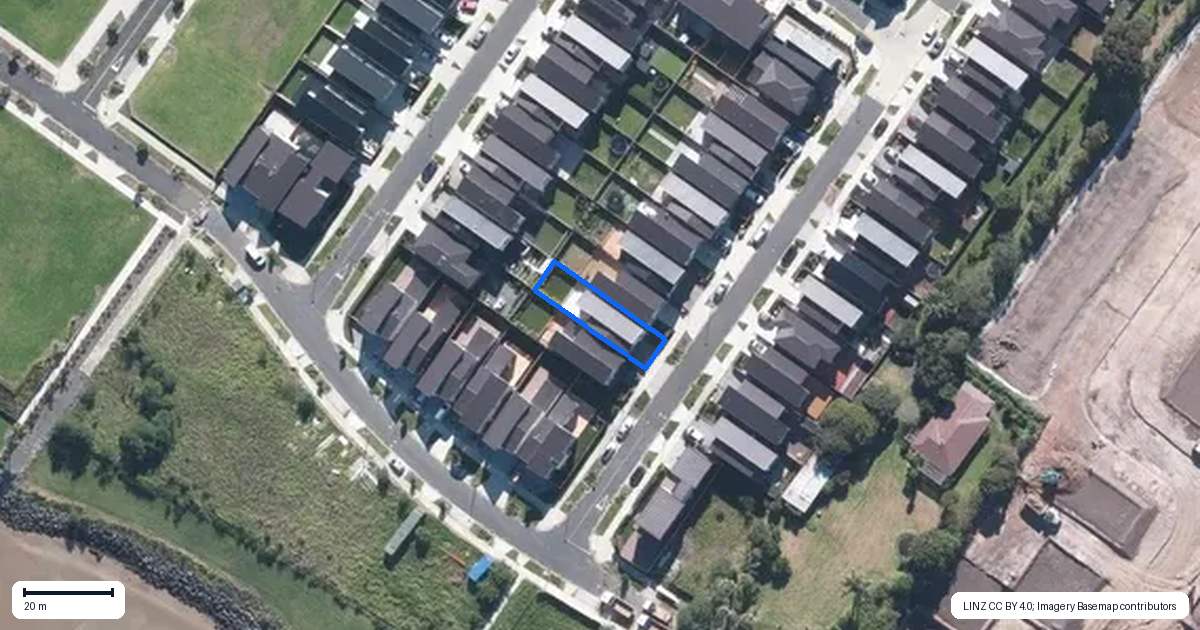 Property context map for 33 Coast Garden Drive, Hobsonville, Auckland