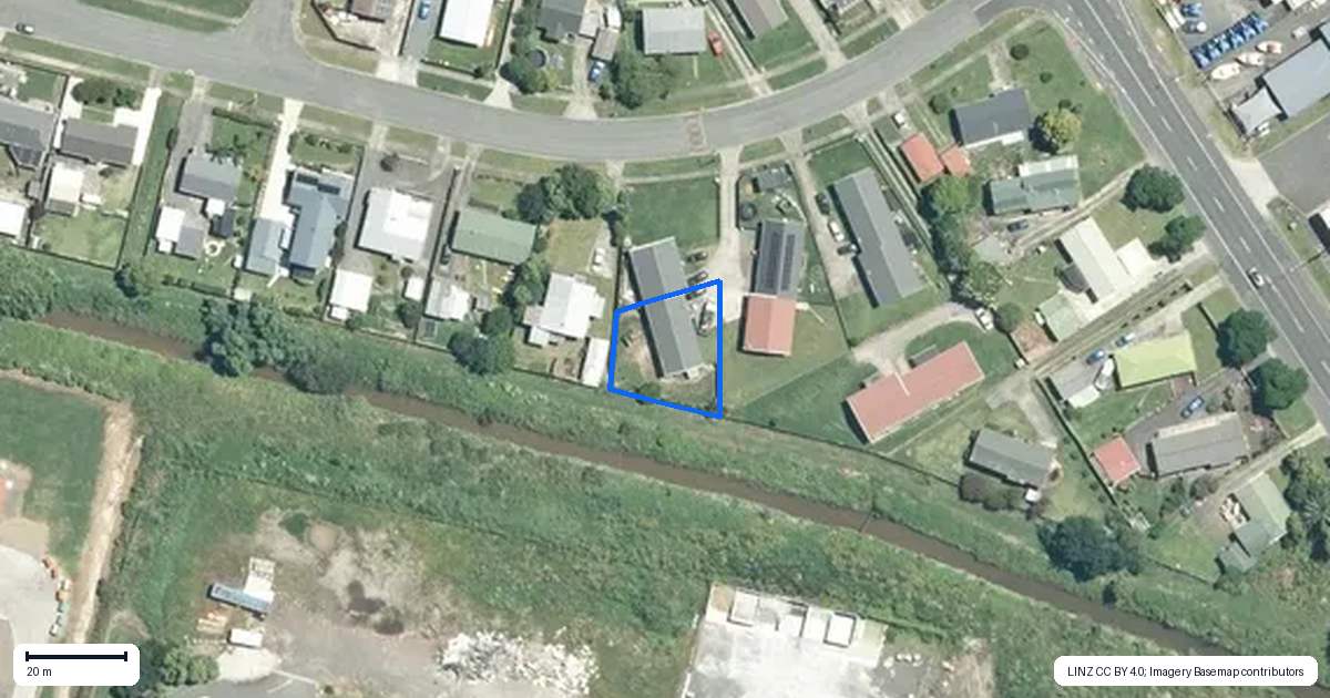 Property context map for 8D Shoalhaven Street, Paeroa