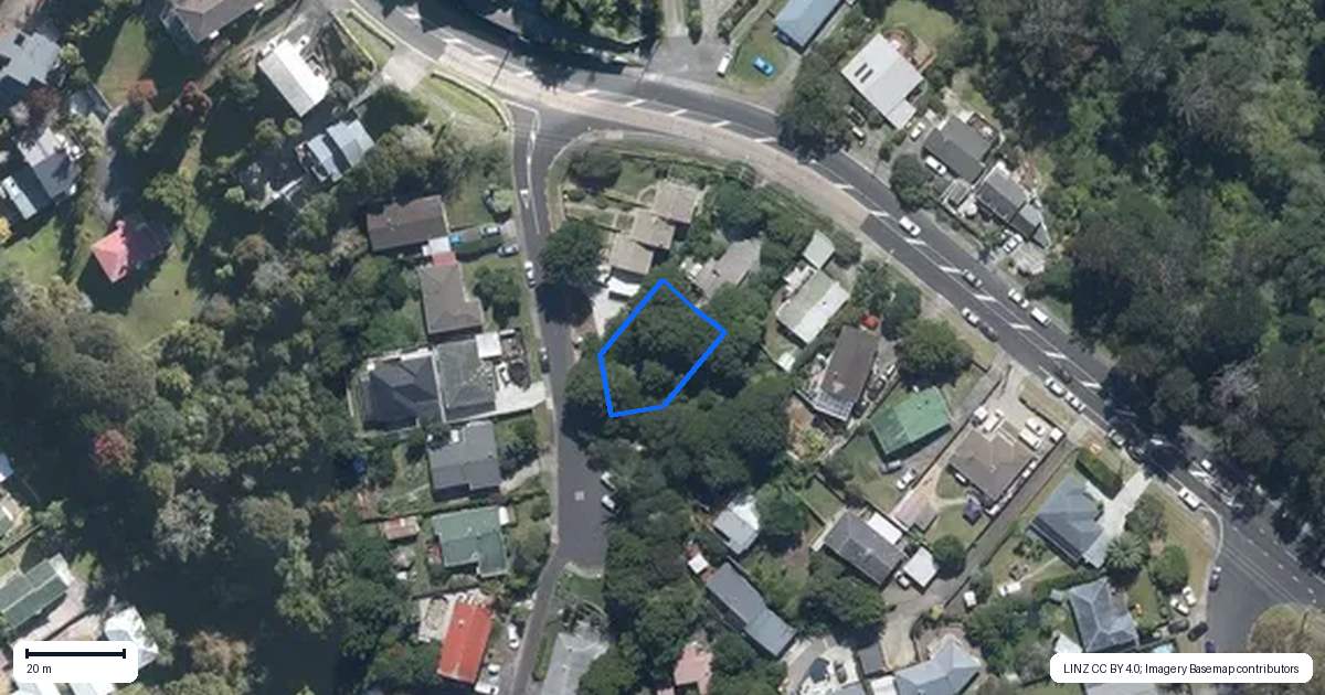 Property context map for 4 Vonnell Place, Birkdale, Auckland