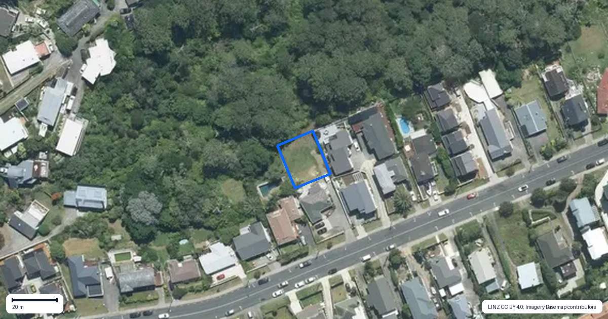Property context map for 99A Sunrise Avenue, Murrays Bay, Auckland