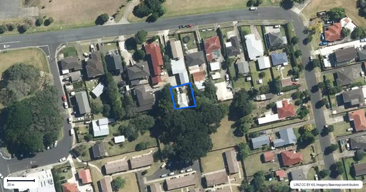 Property context map for 9B Waterfront Road, Mangere Bridge, Auckland