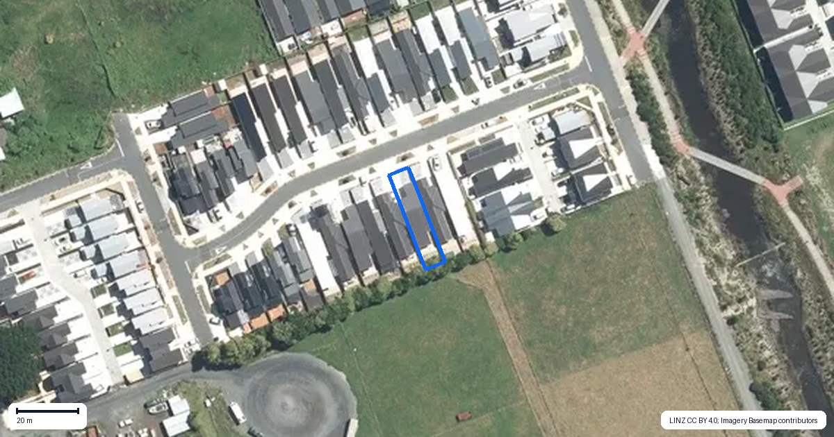 Property context map for 21 Combat Street, Papakura
