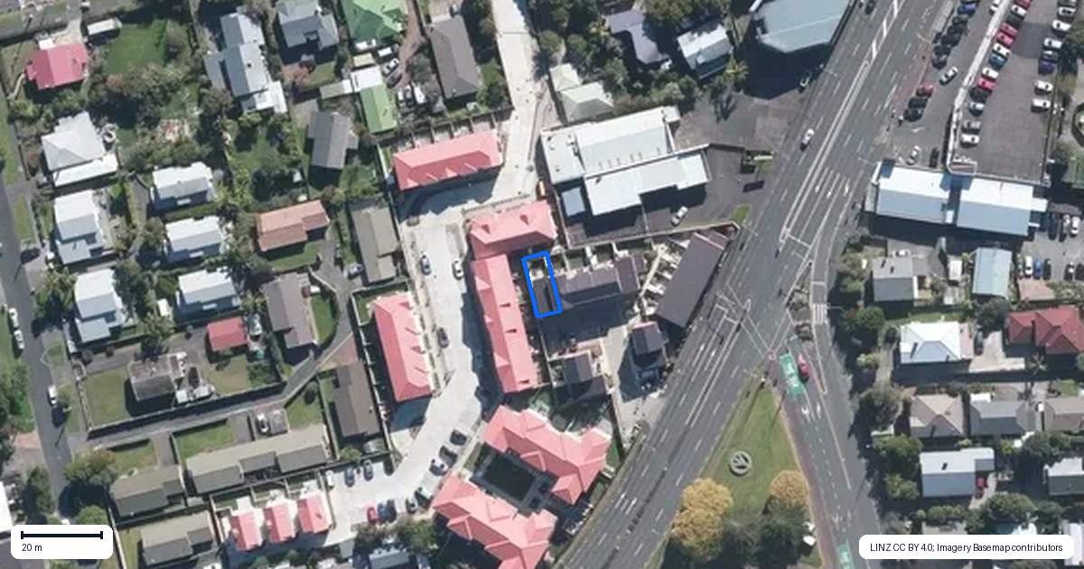 Property context map for 12/1797 Great North Road, Avondale, Auckland