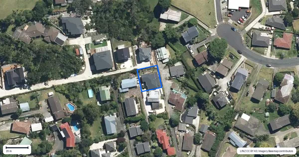Property context map for 38A Pokapu Street, Titirangi, Auckland