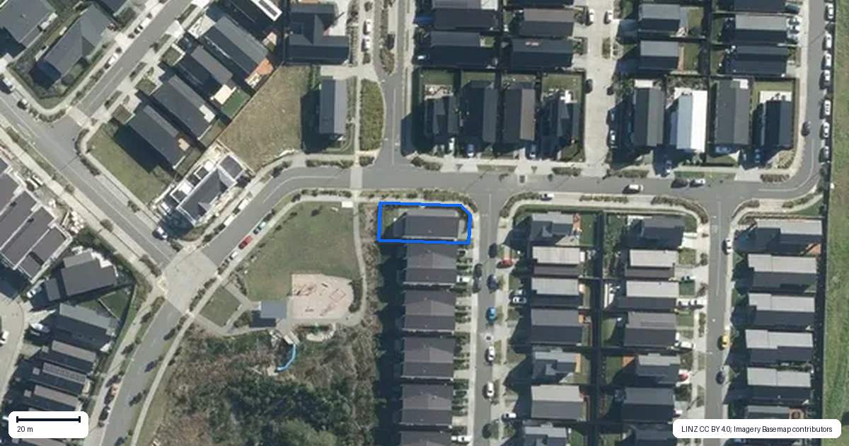 Property context map for 2 Paparahi Place, Wainui