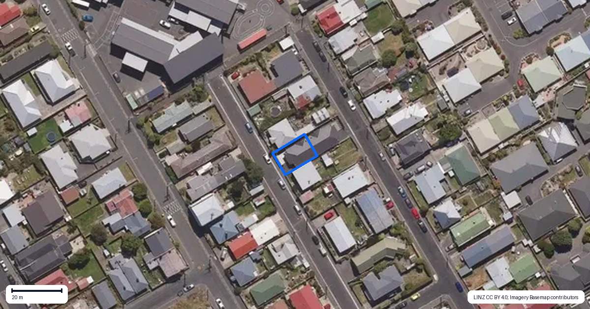 Property context map for 8 Edwin Street, Caversham, Dunedin