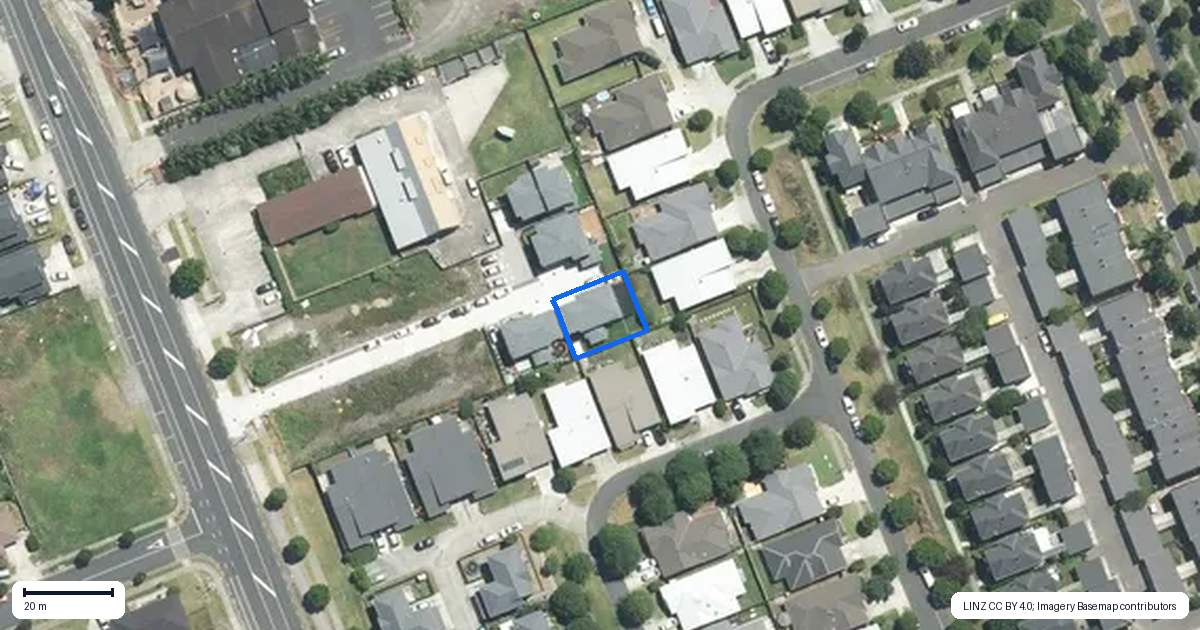 Property context map for 15 Rosarina Lane, Takanini, Auckland