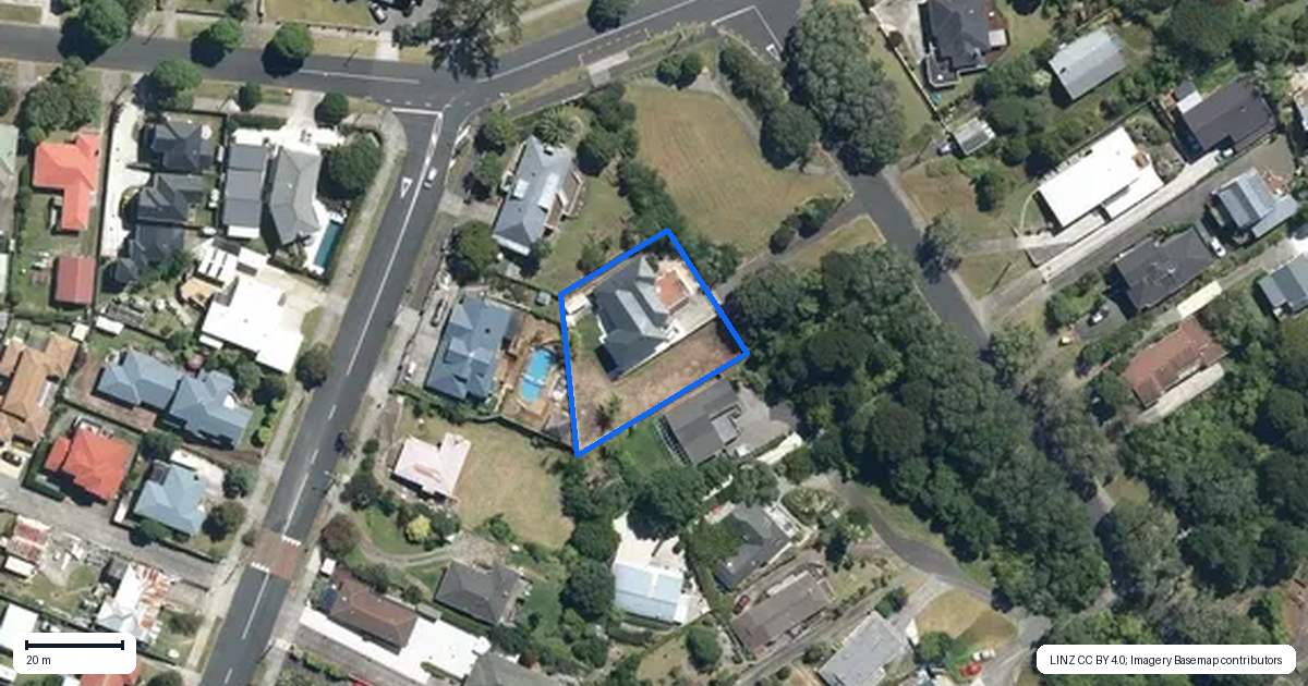 Property context map for 35 Endeavour Street, Blockhouse Bay, Auckland